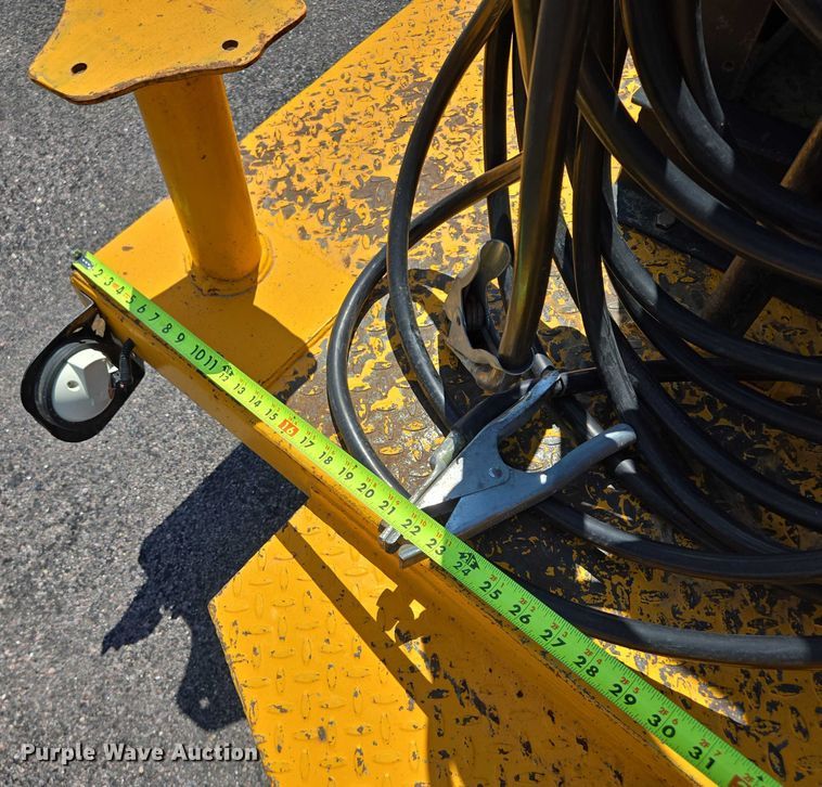 image for item ER5449 1995 Miller WD-5 welder/generator