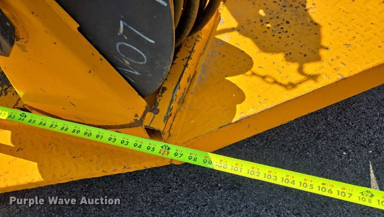 image for item ER5449 1995 Miller WD-5 welder/generator