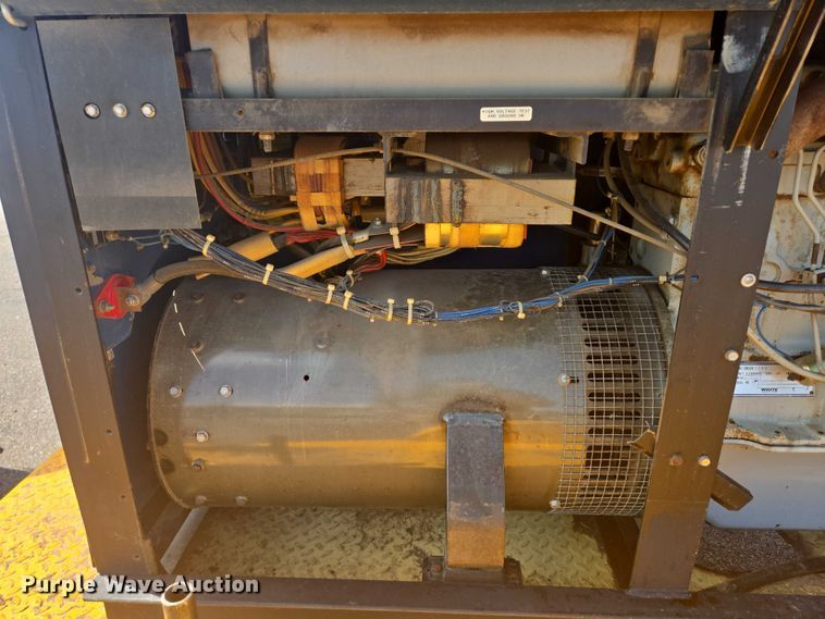 image for item ER5449 1995 Miller WD-5 welder/generator