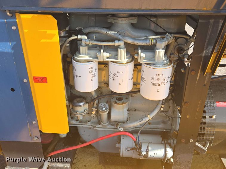 image for item ER5449 1995 Miller WD-5 welder/generator