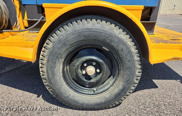 image for item ER5449 1995 Miller WD-5 welder/generator