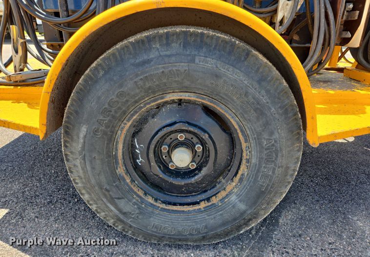 image for item ER5449 1995 Miller WD-5 welder/generator