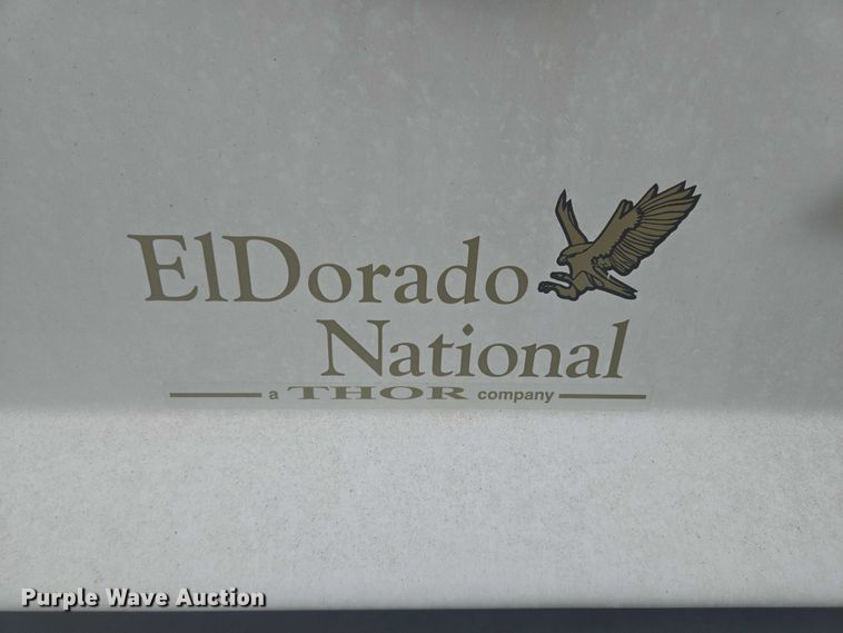 image for item ER5452 2012 Ford E450 shuttle bus