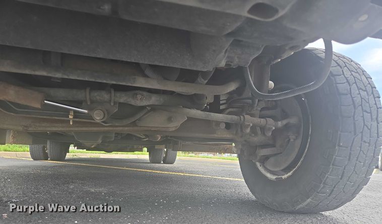 image for item ER5452 2012 Ford E450 shuttle bus