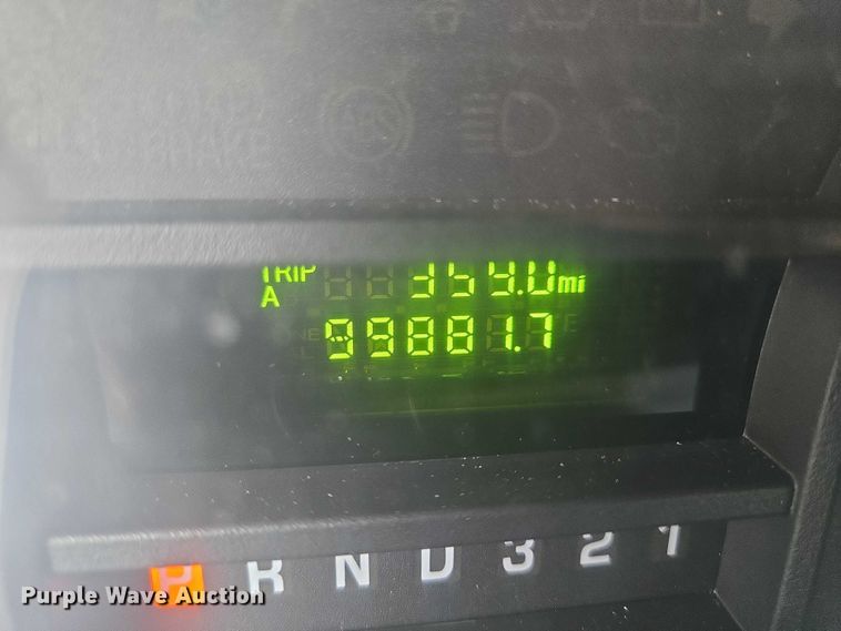 image for item ER5452 2012 Ford E450 shuttle bus