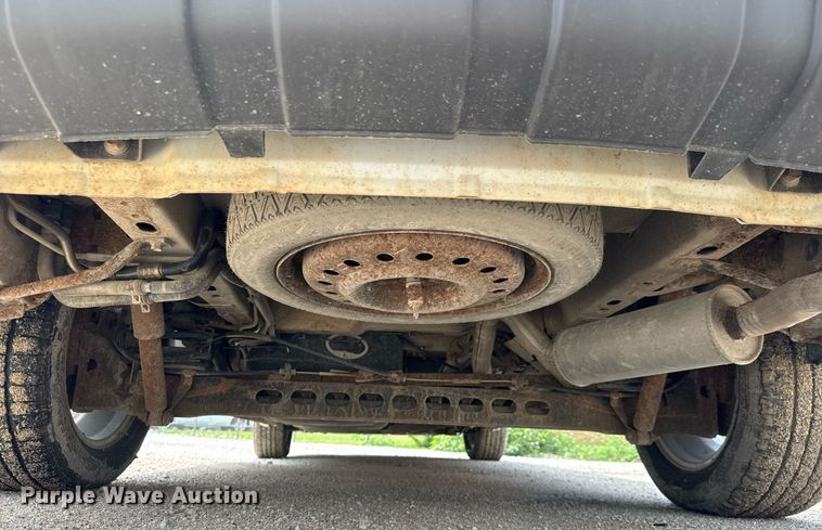 image for item ET8012 2008 Chevrolet Uplander LS van