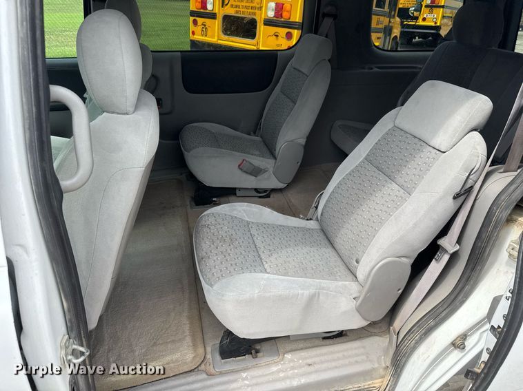 image for item ET8012 2008 Chevrolet Uplander LS van