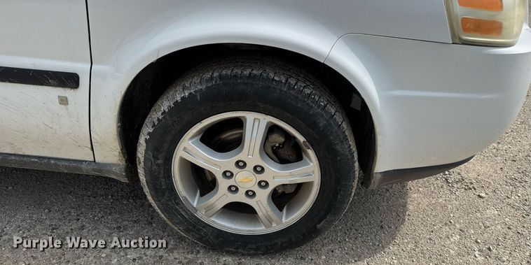 image for item ET8012 2008 Chevrolet Uplander LS van