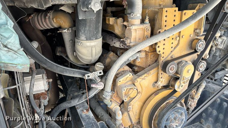 image for item ET8013 2004 Blue Bird 4500 coach bus