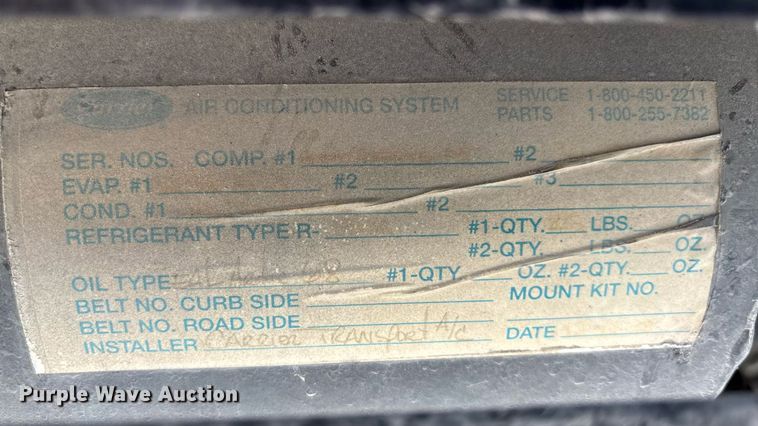 image for item ET8013 2004 Blue Bird 4500 coach bus