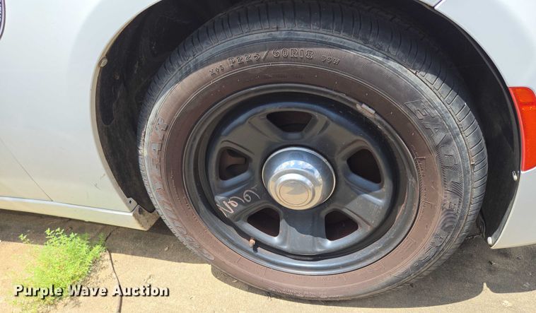 image for item EU3504 2017 Dodge Charger Police 