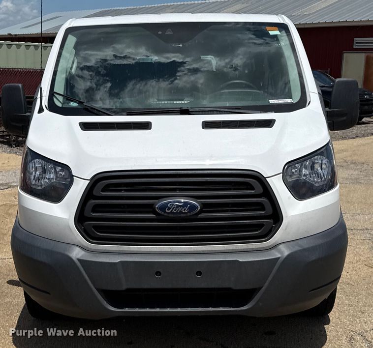 image for item HI9322 2018 Ford Transit 350 van