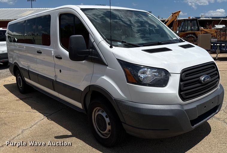 image for item HI9322 2018 Ford Transit 350 van