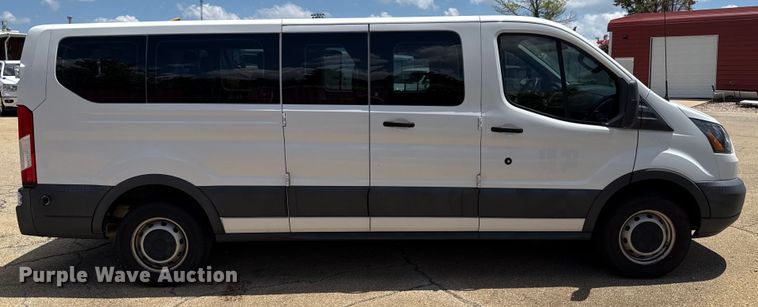 image for item HI9322 2018 Ford Transit 350 van