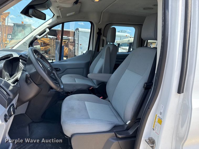 image for item HI9322 2018 Ford Transit 350 van