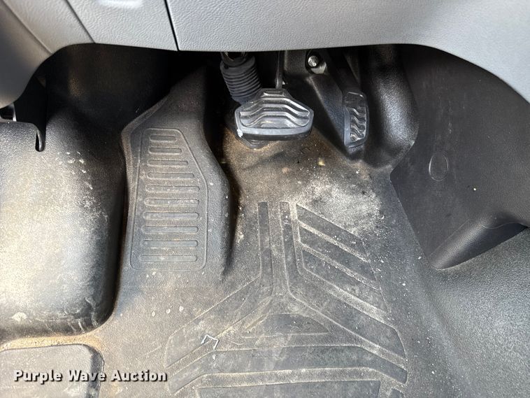 image for item HI9322 2018 Ford Transit 350 van