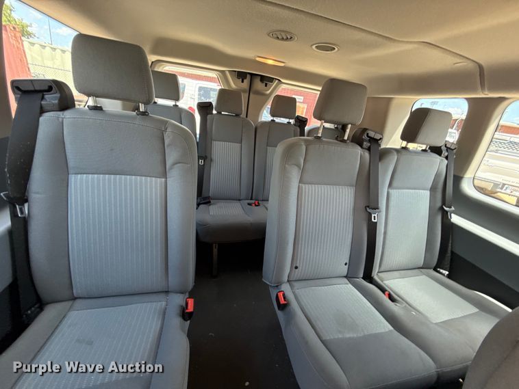 image for item HI9322 2018 Ford Transit 350 van