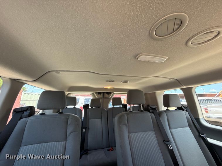 image for item HI9322 2018 Ford Transit 350 van