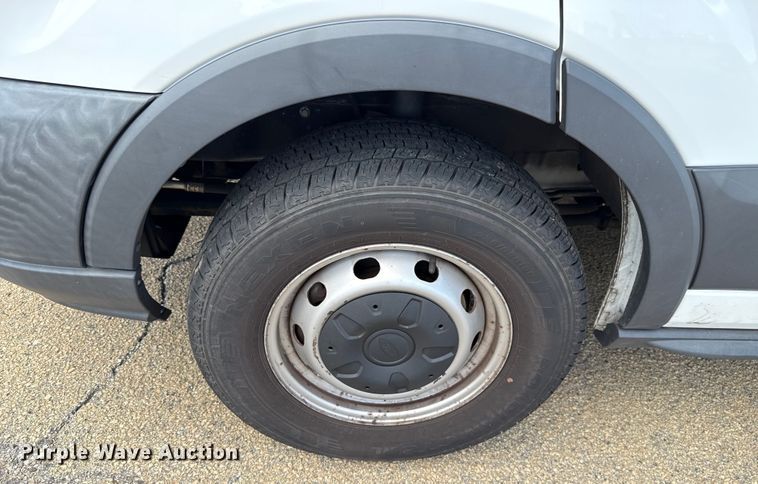 image for item HI9322 2018 Ford Transit 350 van