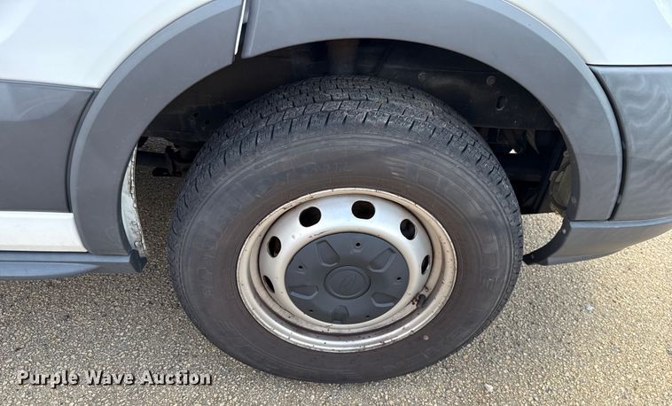 image for item HI9322 2018 Ford Transit 350 van