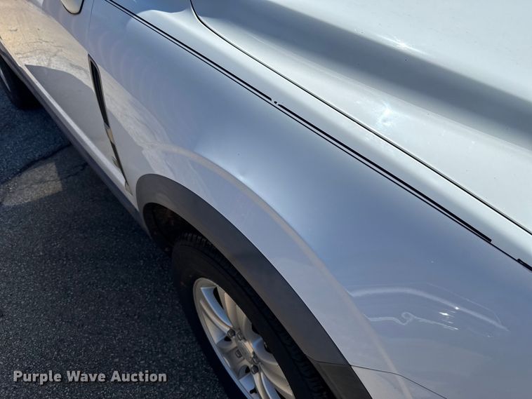 image for item HI9323 2008 Saturn VUE XE SUV