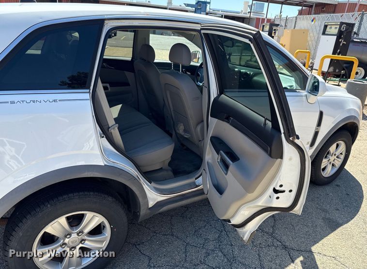 image for item HI9323 2008 Saturn VUE XE SUV