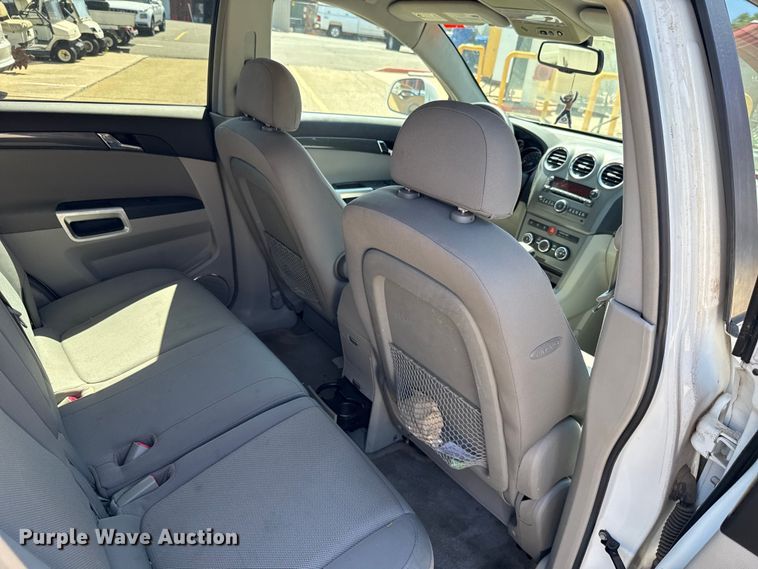 image for item HI9323 2008 Saturn VUE XE SUV