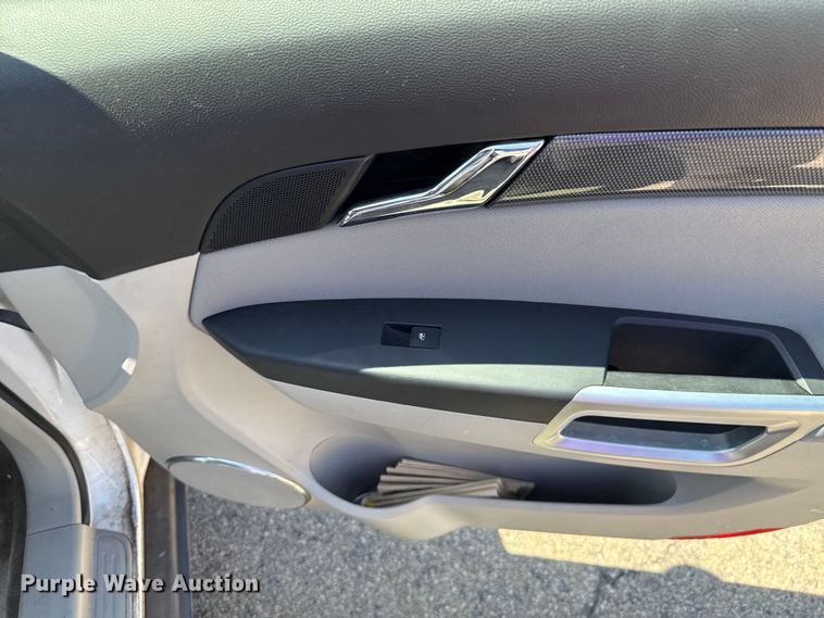 image for item HI9323 2008 Saturn VUE XE SUV