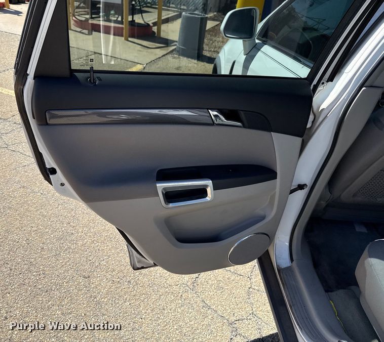 image for item HI9323 2008 Saturn VUE XE SUV