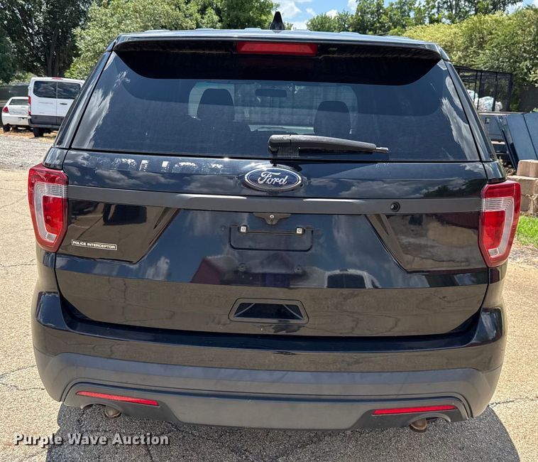 image for item HI9324 2016 Ford Explorer Police Interceptor SUV