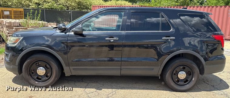image for item HI9324 2016 Ford Explorer Police Interceptor SUV