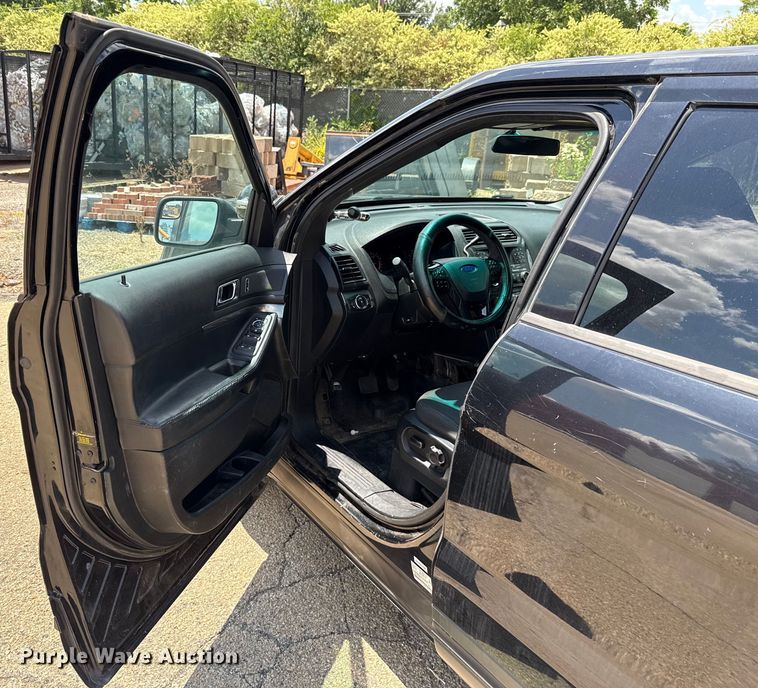 image for item HI9324 2016 Ford Explorer Police Interceptor SUV