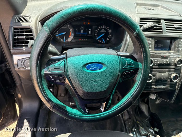 image for item HI9324 2016 Ford Explorer Police Interceptor SUV