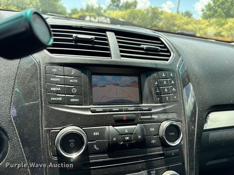 image for item HI9324 2016 Ford Explorer Police Interceptor SUV