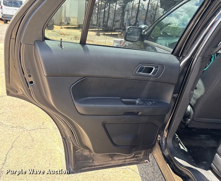 image for item HI9324 2016 Ford Explorer Police Interceptor SUV