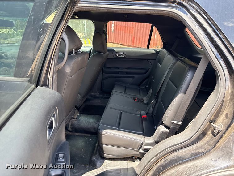 image for item HI9324 2016 Ford Explorer Police Interceptor SUV