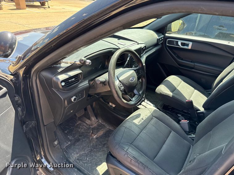 image for item HI9325 2020 Ford Explorer Police Interceptor SUV