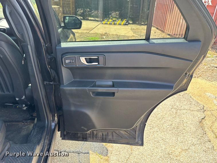 image for item HI9325 2020 Ford Explorer Police Interceptor SUV