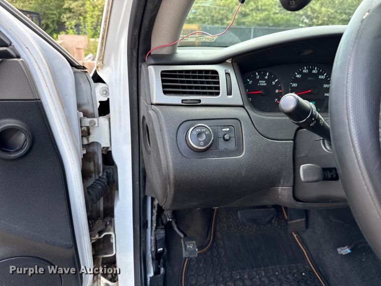 image for item HI9327 2010 Chevrolet Impala Police Cruiser 