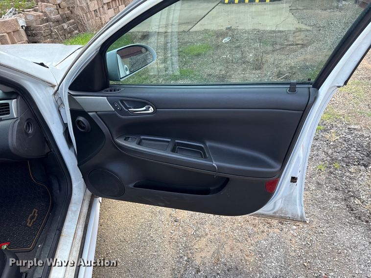 image for item HI9327 2010 Chevrolet Impala Police Cruiser 