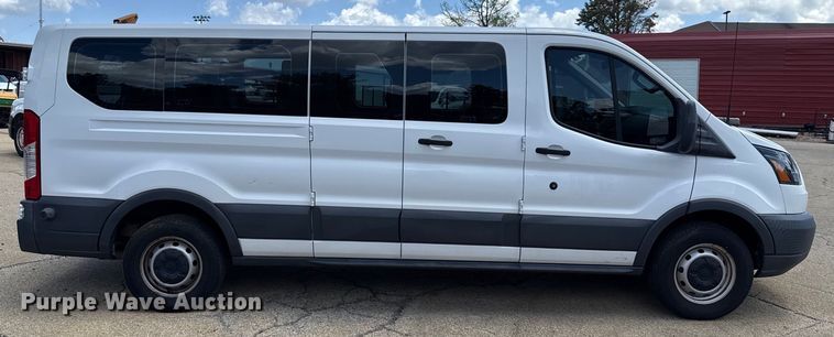 image for item HI9329 2018 Ford Transit 350 van