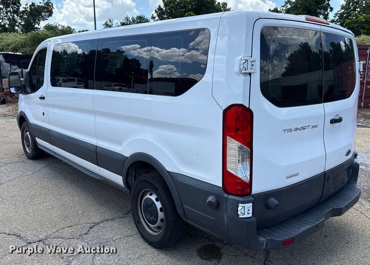 image for item HI9329 2018 Ford Transit 350 van