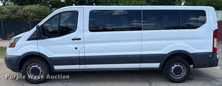 image for item HI9329 2018 Ford Transit 350 van