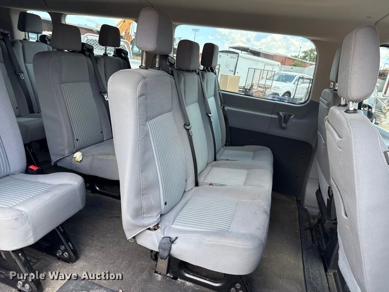 image for item HI9329 2018 Ford Transit 350 van