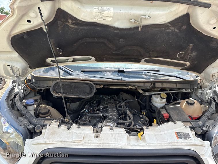 image for item HI9329 2018 Ford Transit 350 van