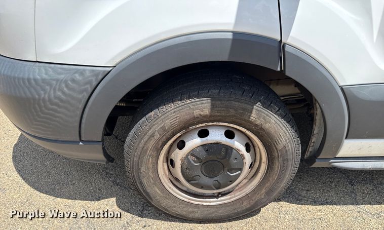 image for item HI9329 2018 Ford Transit 350 van