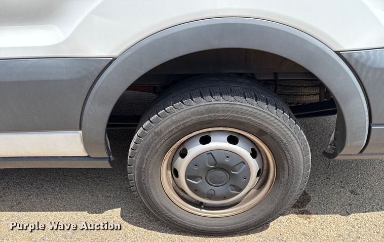 image for item HI9329 2018 Ford Transit 350 van