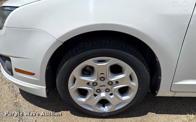 image for item HI9330 2011 Ford Fusion 