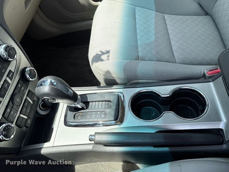 image for item HI9330 2011 Ford Fusion 