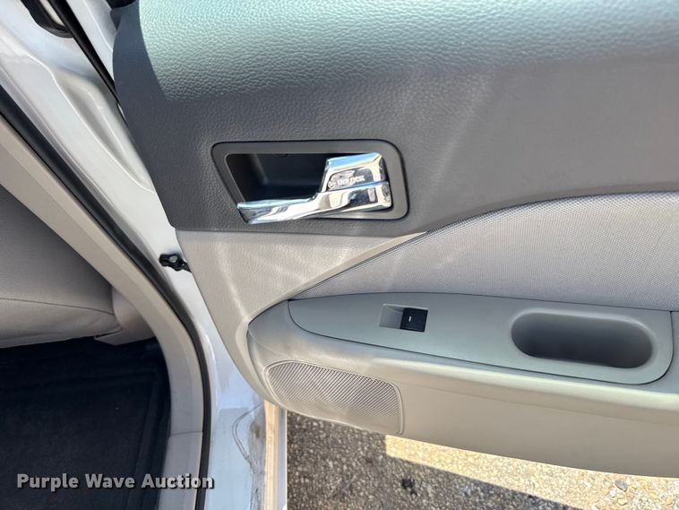 image for item HI9330 2011 Ford Fusion 